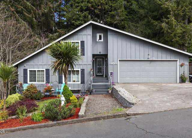 Property at 853 NE Lakewood Dr, Newport, OR 97365, 4 beds, 2 baths