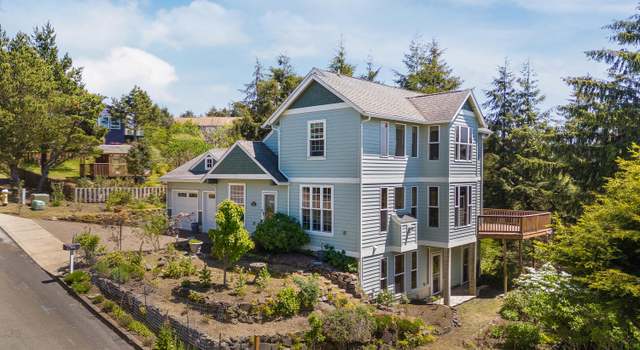 Photo of 1175 NE Lakewood Dr, Newport, OR 97365