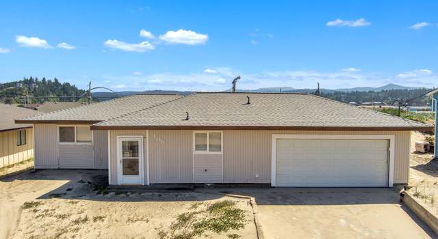 Photo of 109 NW Oceania Dr, Waldport, OR 97394