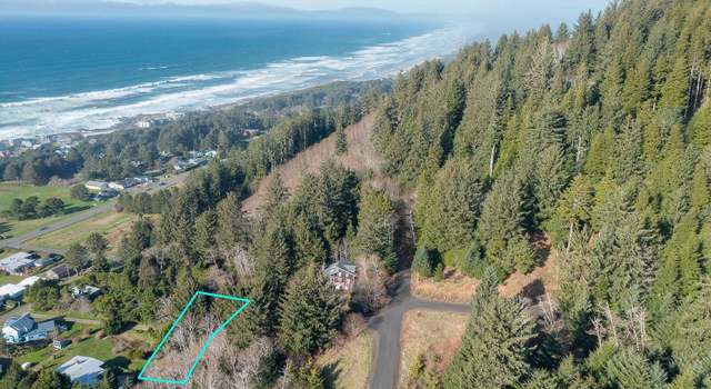 Photo of 208 Chief Albert Dr, Yachats, OR 97498