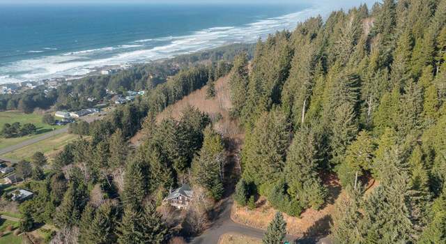 Photo of 504 Creekside Ln, Yachats, OR 97498