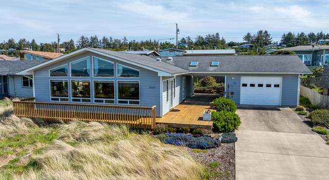 Photo of 2605 NW Oceania Dr, Waldport, OR 97394