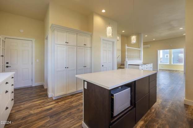 701 NW 1st St Newport OR 97365 MLS# 24 1193 Redfin 701 NW 1st St Newport OR 97365 MLS# 24 1193 Redfin