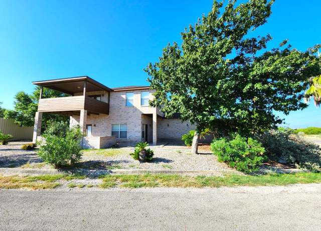 Property at 772 Lago Vis, Del Rio, TX 78840, 4 beds