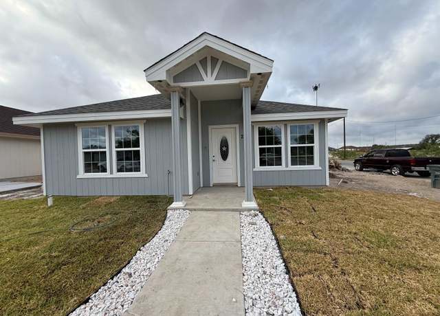 Property at 201 E Gutierrez St, Del Rio, TX 78840, 3 beds, 2 baths