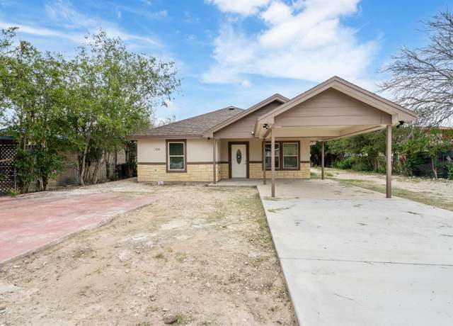 Property at 904 Pierce St, Del Rio, TX 78841, 3 beds, 2 baths