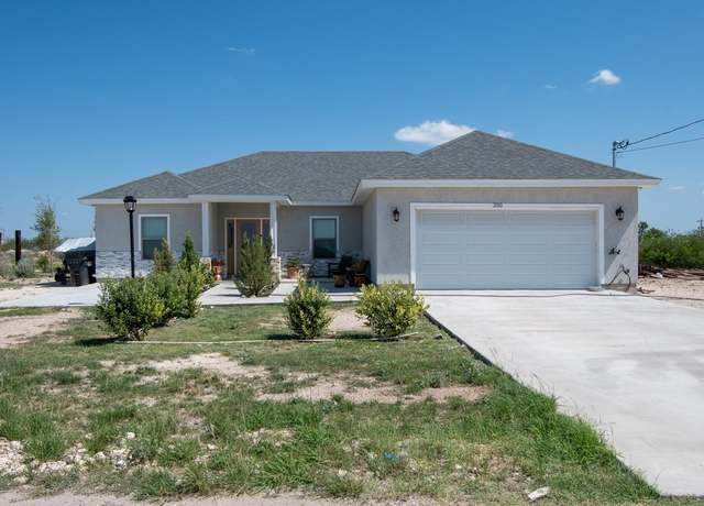 Property at 250 Kenwood, Del Rio, TX 78840, 3 beds, 2 baths