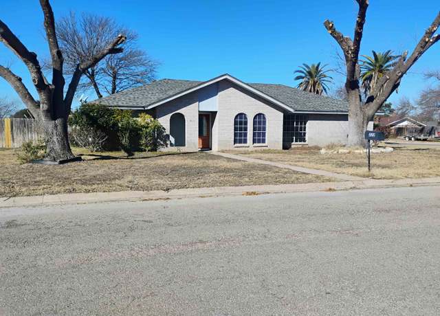 Property at 322 Enchanted Way, Del Rio, TX 78840, 3 beds, 2 baths