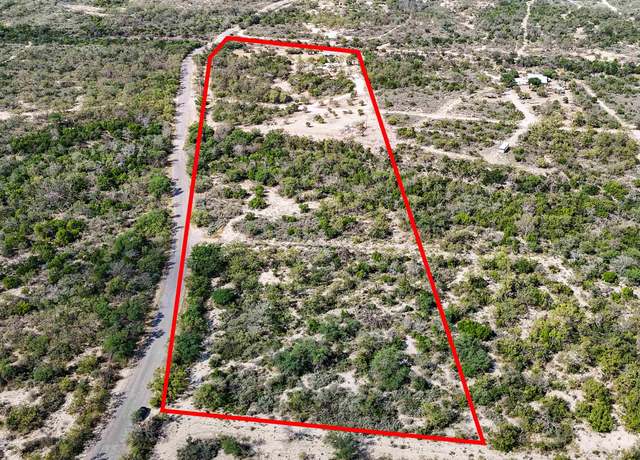 Property at 750 Jap Lowe Dr, Del Rio, TX 78840