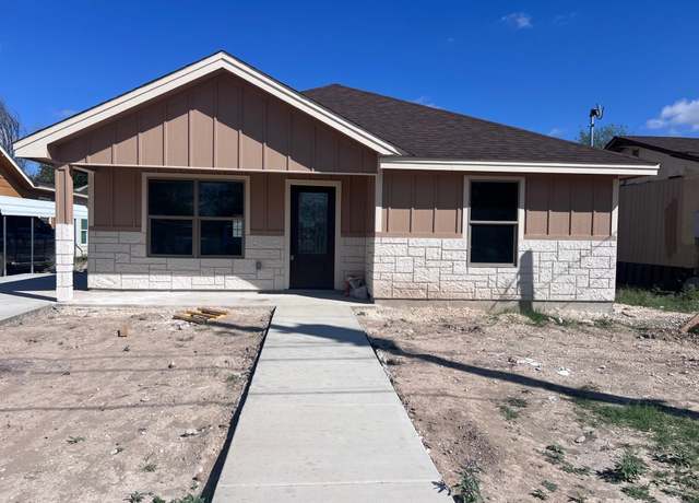 Property at 504 E Cortinas, Del Rio, TX 78840, 3 beds, 2 baths