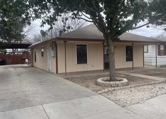 Property at 413 E De La Rosa, Del Rio, TX 78840, 3 beds, 2 baths
