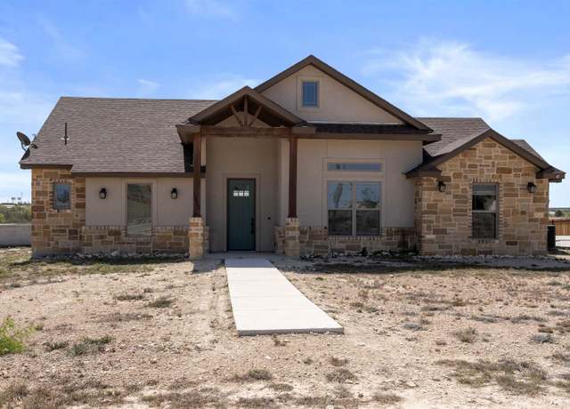 Property at 1033 Diego, Del Rio, TX 78840, 4 beds, 2 baths