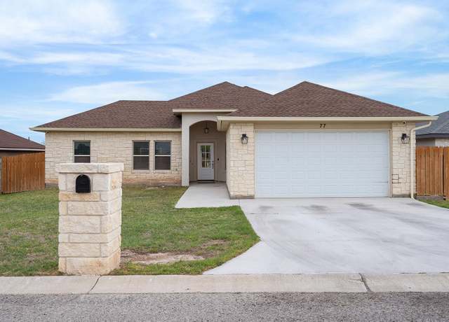 Property at 77 Yvonne Dr, Del Rio, TX 78840, 4 beds, 2 baths