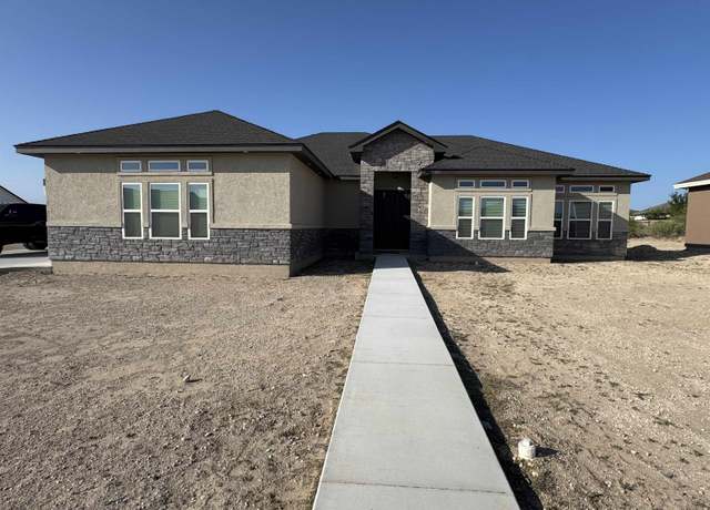 Property at 1001 Buffalo Gap Trl, Del Rio, TX 78840, 4 beds, 2 baths