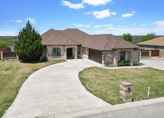 Property at 209 White Dove Trl, Del Rio, TX 78840, 4 beds, 2 baths