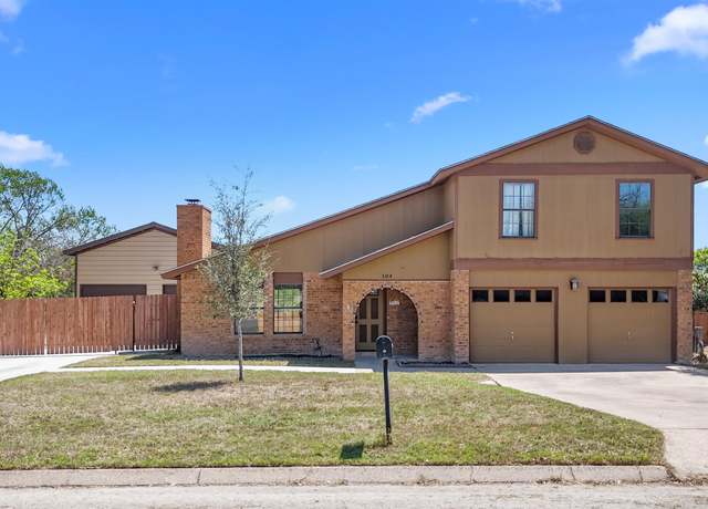 Property at 104 Tomahawk Trl, Del Rio, TX 78840, 3 beds, 2 baths