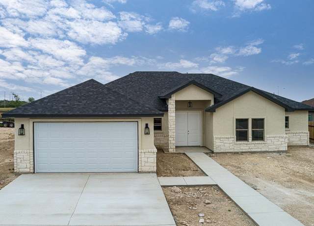 Property at 429 Pitaya Ln, Del Rio, TX 78840, 4 beds, 3 baths