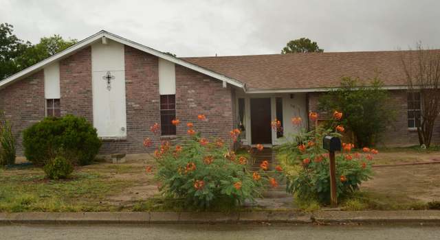 Photo of 118 Flintrock Trl, Del Rio, TX 78840