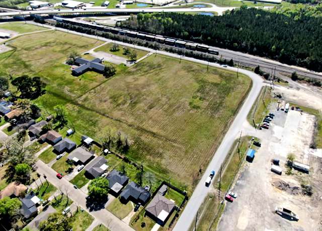 Property at 3402 Edgar Brown Dr, Orange, TX 77630
