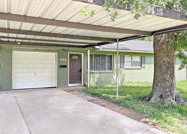 Property at 255 Smelker St, Beaumont, TX 77707, 3 beds, 1 bath