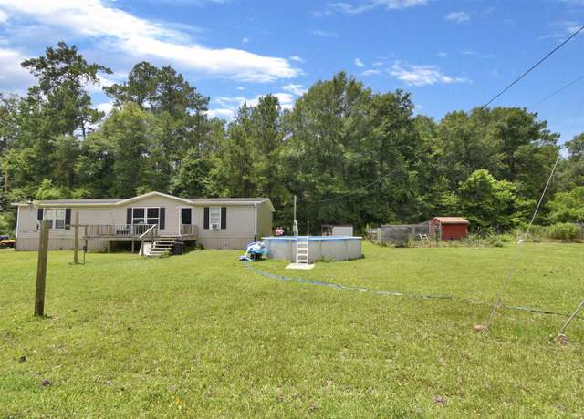 Property at 1115 Cooper Ln, Silsbee, TX 77656, 3 beds, 2 baths