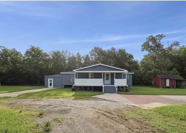 Property at 610 Pollard St, Beaumont, TX 77703, 4 beds, 2 baths
