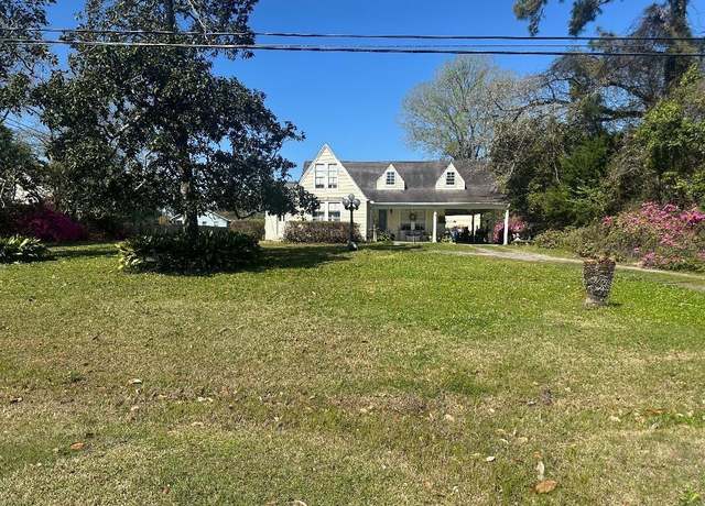 Property at 714 Village Creek Pkwy, Lumberton, TX 77657, 3 beds, 2 baths