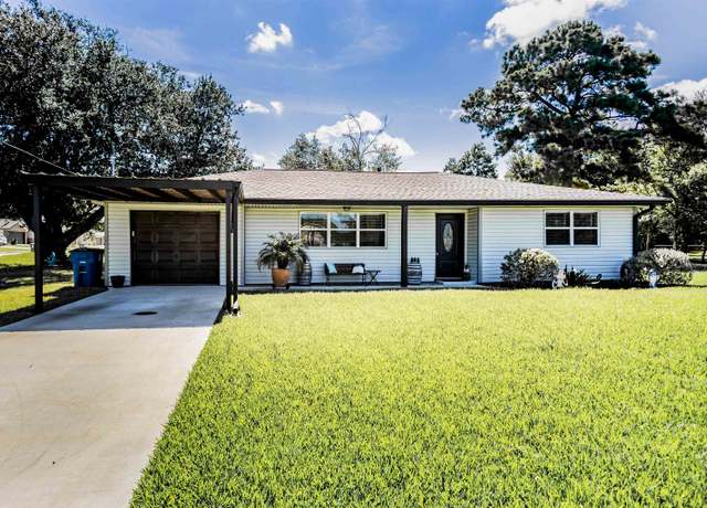 Property at 550 Ferry, Bridge City, TX 77611, 2 beds, 1 bath
