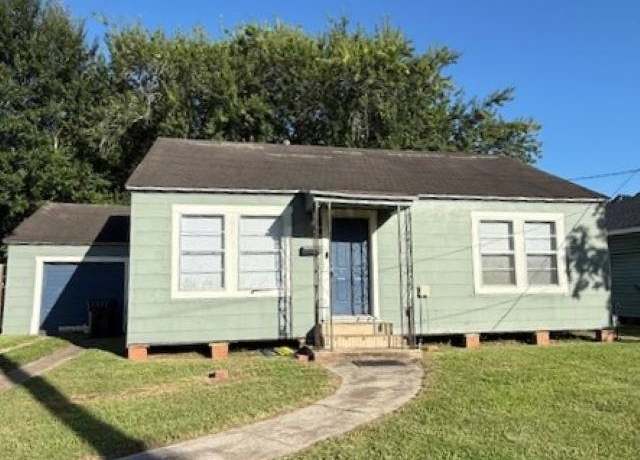 Property at 6416 32nd St, Groves, TX 77619, 2 beds, 1 bath
