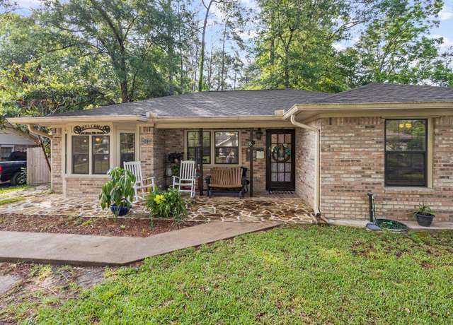 Property at 103 Read St, Silsbee, TX 77656, 4 beds, 2.5 baths