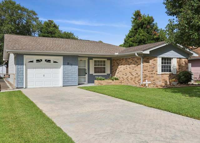 Property at 811 S 14th 1/2 St, Nederland, TX 77627, 3 beds, 2 baths