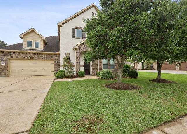Property at 105 King Palms Way, Lumberton, TX 77657, 4 beds, 3 baths
