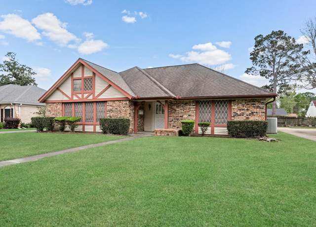 Property at 3111 Memphis Ave, Nederland, TX 77627, 3 beds, 2 baths