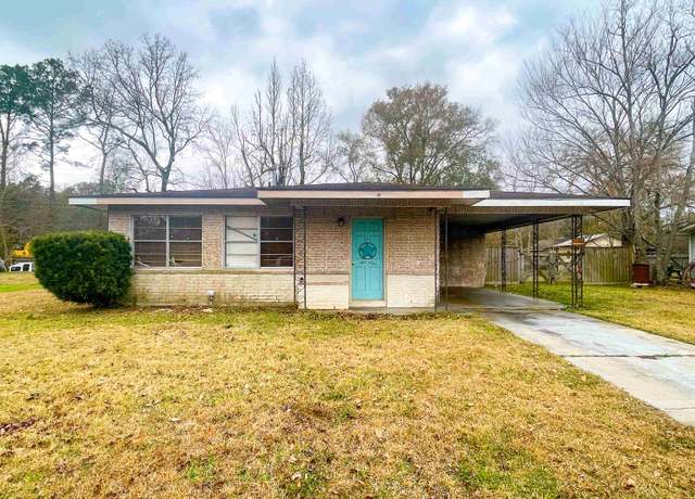 Property at 340 Triangle Dr, Vidor, TX 77662, 3 beds, 1 bath