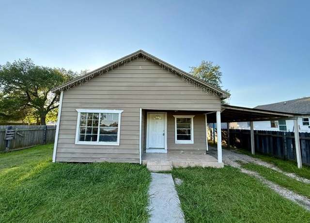 Property at 1235 13th St, St, Port Arthur, TX 77640, 3 beds, 1 bath