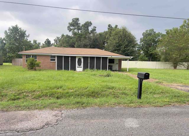 Property at 2335 Beverly St, Bridge City, TX 77611, 4 beds, 1.5 baths