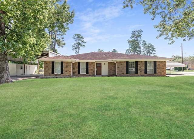 Property at 100 Park Pl, Lumberton, TX 77567, 3 beds, 2 baths