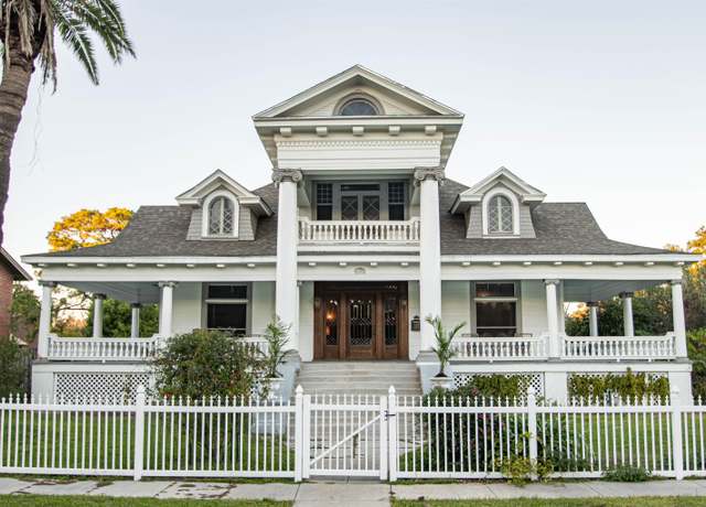 Property at 2108 Harrison Ave, Beaumont, TX 77701, 5 beds, 4.5 baths