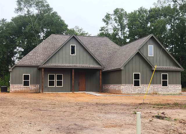 Property at 175 N Oak, Buna, TX 77612, 4 beds, 2 baths