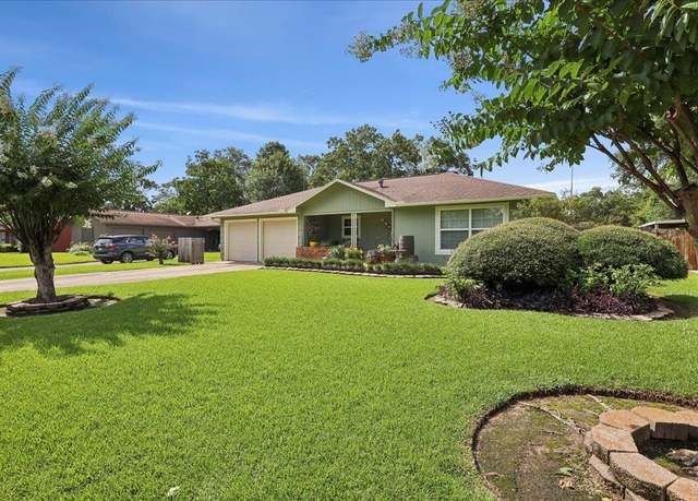 Property at 4720 Ebonwood Ln, Beaumont, TX 77706, 3 beds, 1.5 baths