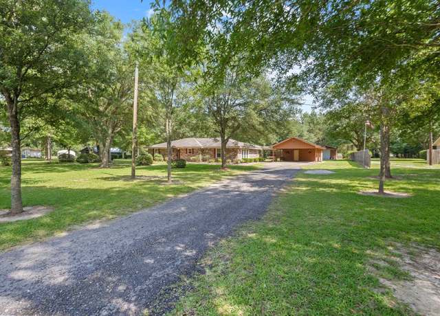 Property at 5434 Airline Rd, Silsbee, TX 77656, 3 beds, 2 baths