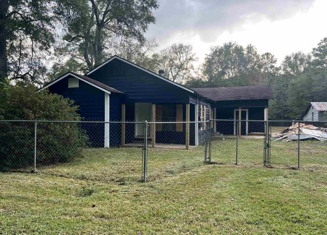 Property at 780 Durdin Dr, Silsbee, TX 77656, 2 beds, 1 bath