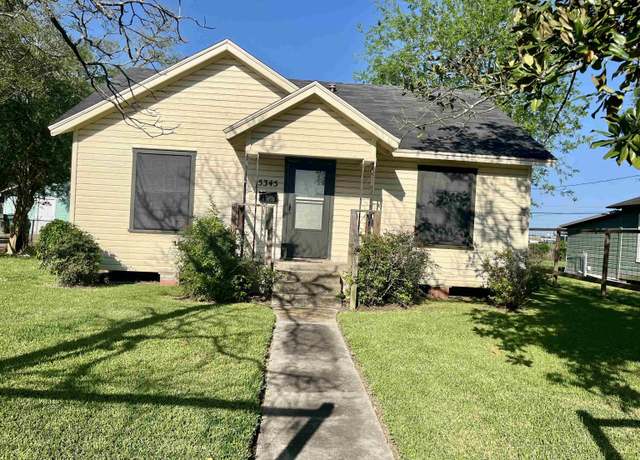Property at 5345 E Parkway Dr, Beaumont, TX 77705, 2 beds, 1 bath