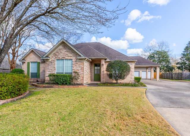 Property at 152 Windsor Cir, Lumberton, TX 77657, 4 beds, 2.5 baths