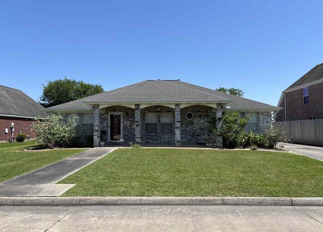 Property at 7924 Tom Dr, Port Arthur, TX 77642, 3 beds, 2 baths