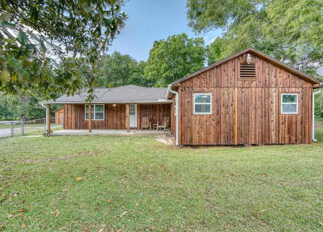 Property at 1155 Orange St, Vidor, TX 77662, 4 beds, 2 baths