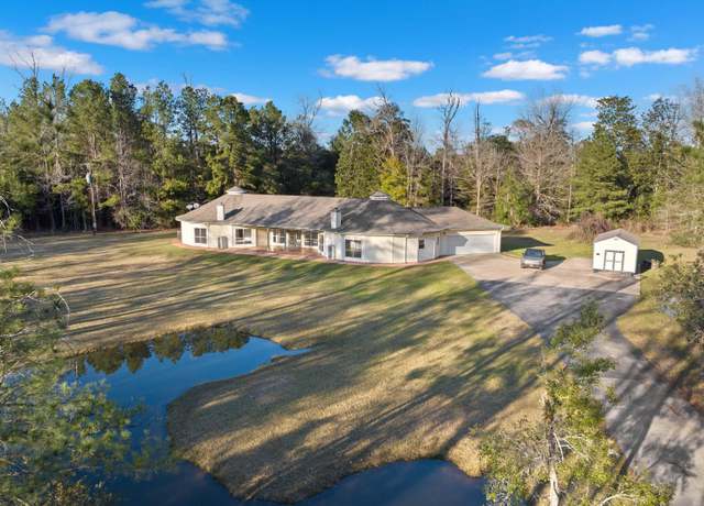 Property at 10227 S Highway 87, Newton, TX 75966, 4 beds, 3 baths