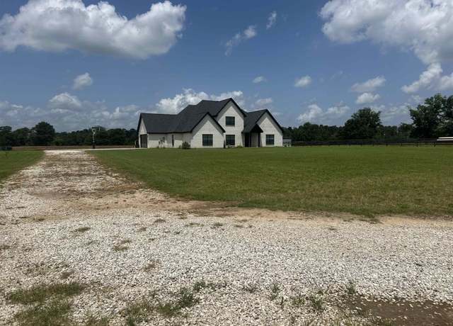 Property at 235 cr 902, Buna, TX 77612, 3 beds, 2 baths