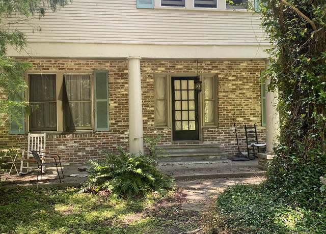 Property at 12760 Chessher St, Saratoga, TX 77585, 5 beds, 1 bath
