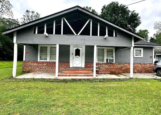 Property at 1015 Parry St, Beaumont, TX 77703, 3 beds, 1 bath